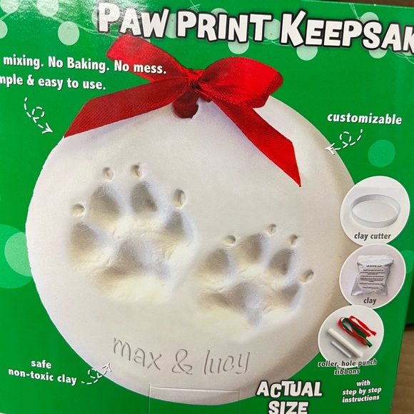NIB Paw Print Ornament Impression Kit For Dogs & Cats - Picture 2 of 6